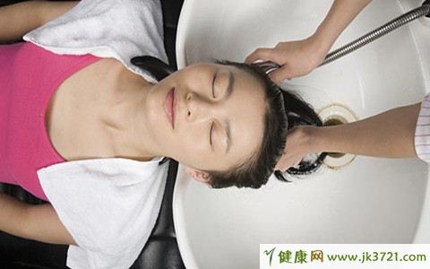 女人最让男人心疼的话 男人最疼爱的10种女人，其中也包括你在内吗？？