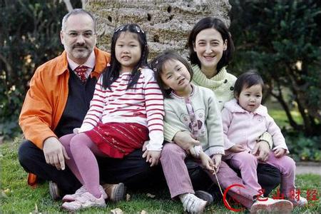 父母不在兄弟姐妹关系 父母在，家就在，我们是兄弟姐妹，父母不在了，我们也变成了亲戚