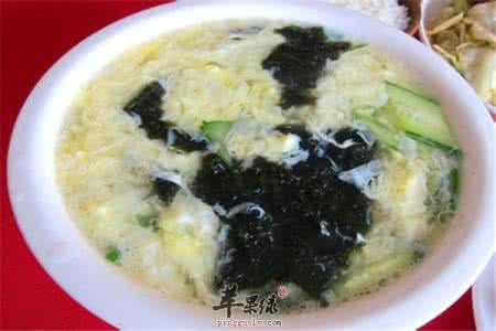 紫菜蛋花汤的营养价值 紫菜蛋花汤 自制方便快捷的营养汤