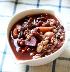 五谷粥的功效与作用 杂粮粥的功效与作用