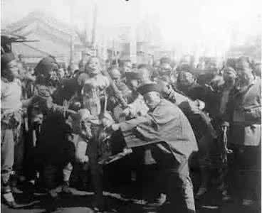 莽古济凌迟过程图片 唯一遭凌迟的大清公主