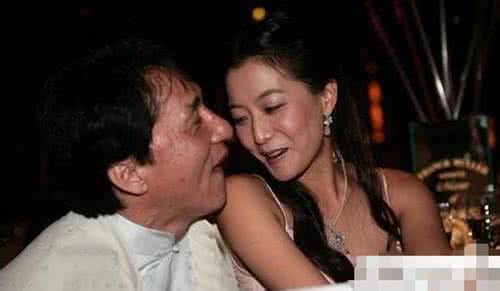 王金钏 成龙演戏险丢命 为何金钏儿失言挨打丢命,紫鹃忘情却安然无恙?