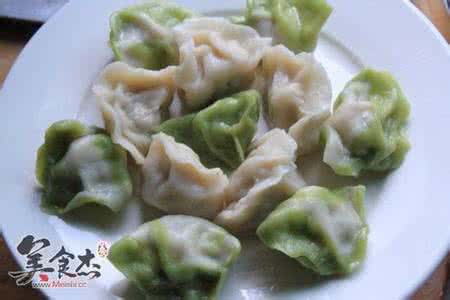 芹菜猪肉馅怎么调 芹菜猪肉馅饺子的做法