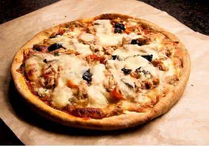 手握披萨的做法 手把手教你做披萨（Pizza）