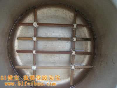 竹筷子厂余料再利用 废旧筷子再利用，轻松简单地自制成蒸菜架和锅垫