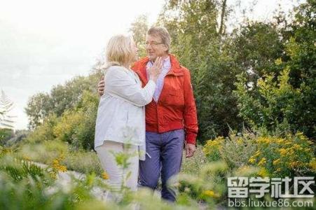 老年人穿衣服的学问 冬季考验老年人健康 老人冬季如何健康穿衣服