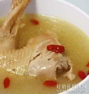 产后吃什么补气血食物 孕妇产后补血吃什么好