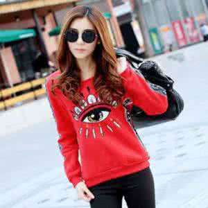 迪奥烈焰蓝金口红色号 红色卫衣怎么搭配 红色卫衣怎么搭配 烈焰火辣超炫卫衣搭配