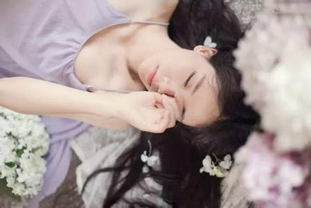 30岁女士洗面奶 40岁女士每天用点“它”面似少女，吸引男人的最大利器