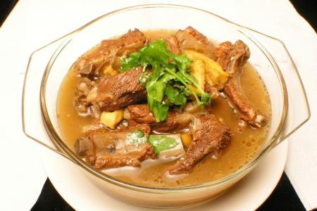 家常炖排骨怎么做好吃 家常炖排骨