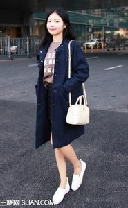 粉色裙子搭配什么外套 欧美风格长外套搭配什么裙子好看