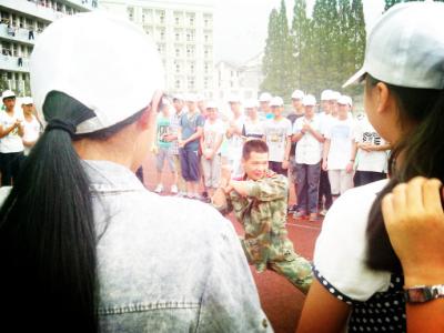 军训小结800 军训小结与反思