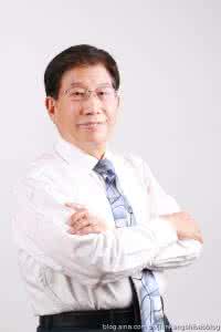 北京郝万山教授电话 郝万山教授:我的40年从医感悟