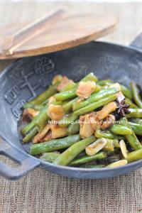 五花肉烧豆角 北方家常菜-----五花肉烧豆角