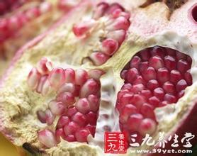 番石榴的功效与作用 石榴祛病保健良效