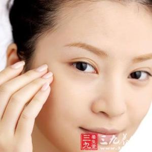 消除熊猫眼 黑眼圈 黑眼圈怎么消除 帮你赶走“熊猫眼”