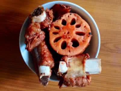 怎样煮莲藕排骨汤 南乳莲藕煮排骨