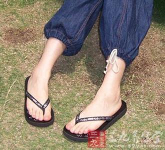 泡脚去湿气 “脚湿气”日常防护是关键