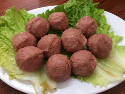 粉嫩可口的小维完整版 Q嫩可口的【牛肉丸】