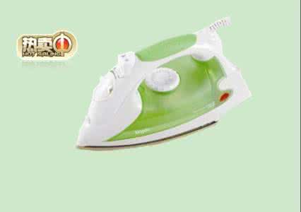 电熨斗和挂烫机哪个好 电熨斗挂烫机 挂烫机和电熨斗性能大比拼