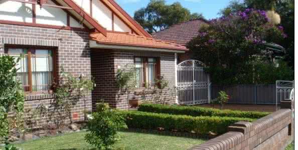 河南农村盖房子带院子 农村人一辈子:买个院子,盖栋房子,娶个媳妇,生个儿子