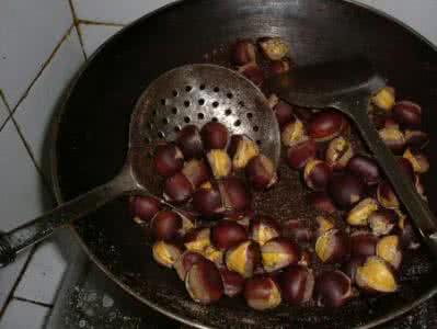 自制糖炒栗子 自制糖炒栗子,栗子