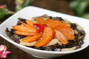 土豆炒肉片怎么做好吃 素食也诱惑：好吃不长肉的土豆烧“肉”