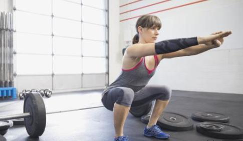 做深蹲有什么好处 深蹲有什么好处呢