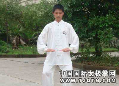 站桩的神奇功效 站桩很重要的筋骨之功2