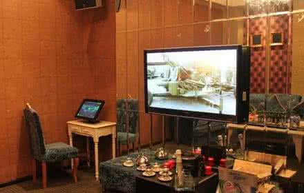 qq怎么给好友发悄悄话 欢唱包厢怎么跟好友发悄悄话