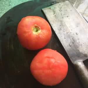 如何剥西红柿皮 如何快速地剥西红柿皮？