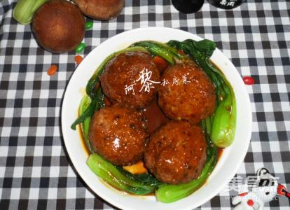 红烧狮子头怎么做好吃 红烧狮子头如何制作最好吃