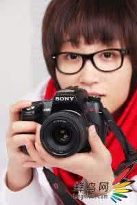 索尼黑卡拍人像合适么 索尼W570D合适女孩子使用吗