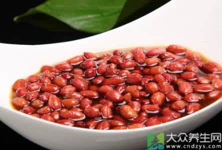 花生米泡醋治高血压 花生米泡醋治高血压 效果真灵！