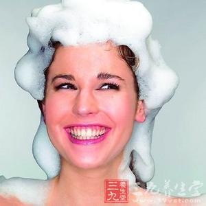 牙周病患者的主诉症状 都市白领十有八九患牙周病
