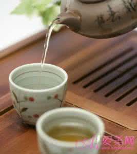 什么东西安神助眠最好 安神助眠茶 远离失眠 自己动手做六道助眠安神养生菜