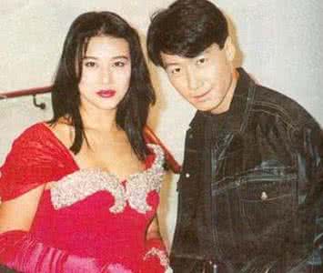 金童玉女 周慧敏 玉女 周慧敏现身挺黎明 昔日金童玉女再次合体