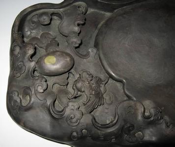 歙砚雕刻大师名单 雕蝠云端砚(清代道光)