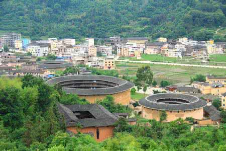 福建永定土楼风格独特 福建永定土楼导游词