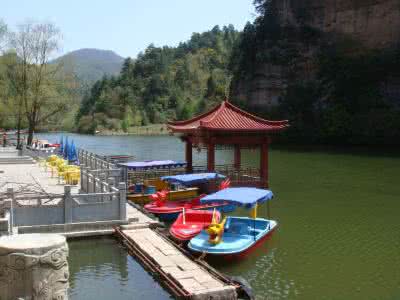 甘肃天水麦积山景区 天水旅游景点大全 天水麦积山景区开展健康养生旅游的考察与分析