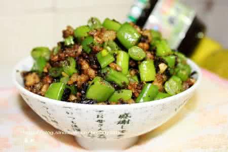 榄菜肉末四季豆 【榄菜肉末四季豆】轻松搞定四季豆不入味的问题