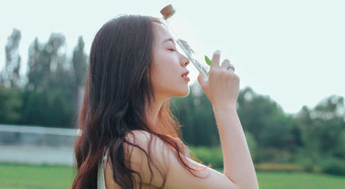 情感古文美诗词 情感入秋，静美如诗.