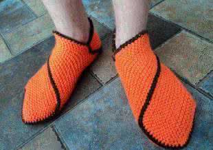 手工编织毛线地板袜 DIY手工编织毛线地板袜教程图解