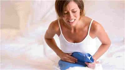 女性左下腹胀痛的原因 中年女性左下腹疼痛是什么原因