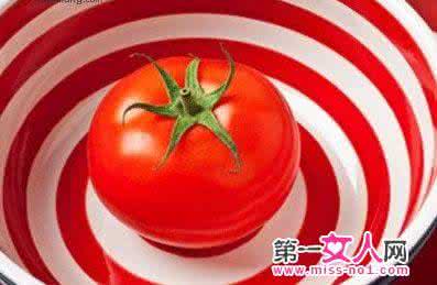 西红柿瘦身 晚间吃西红柿零负担瘦身 1周减肉4斤