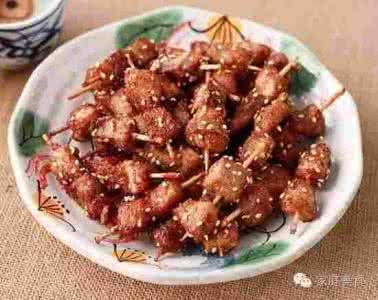 牙签肉 全家都爱牙签肉 教你如何只需四步做出外酥里嫩香辣有加的牙签肉
