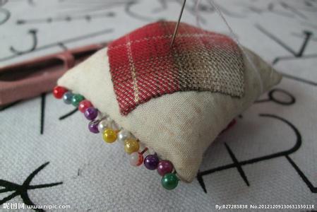 手工布艺福袋做法图解 手工布艺教程----福包针插