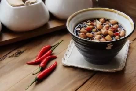 醋里加一物 ??醋加一物，快速止咳效果好，比吃药效果强的多!