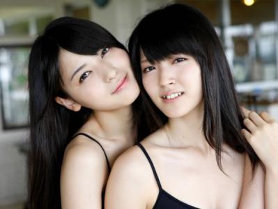 女生让淑女憋尿的故事 金钱竟然让一个淑女变成了这样