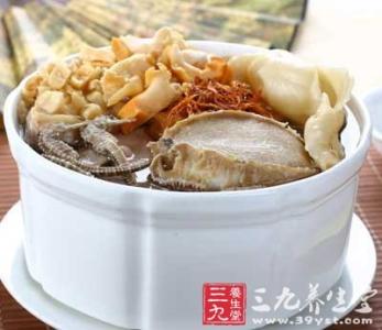 煲汤电炖锅 煲汤选锅有技巧 三煲四炖五禁忌